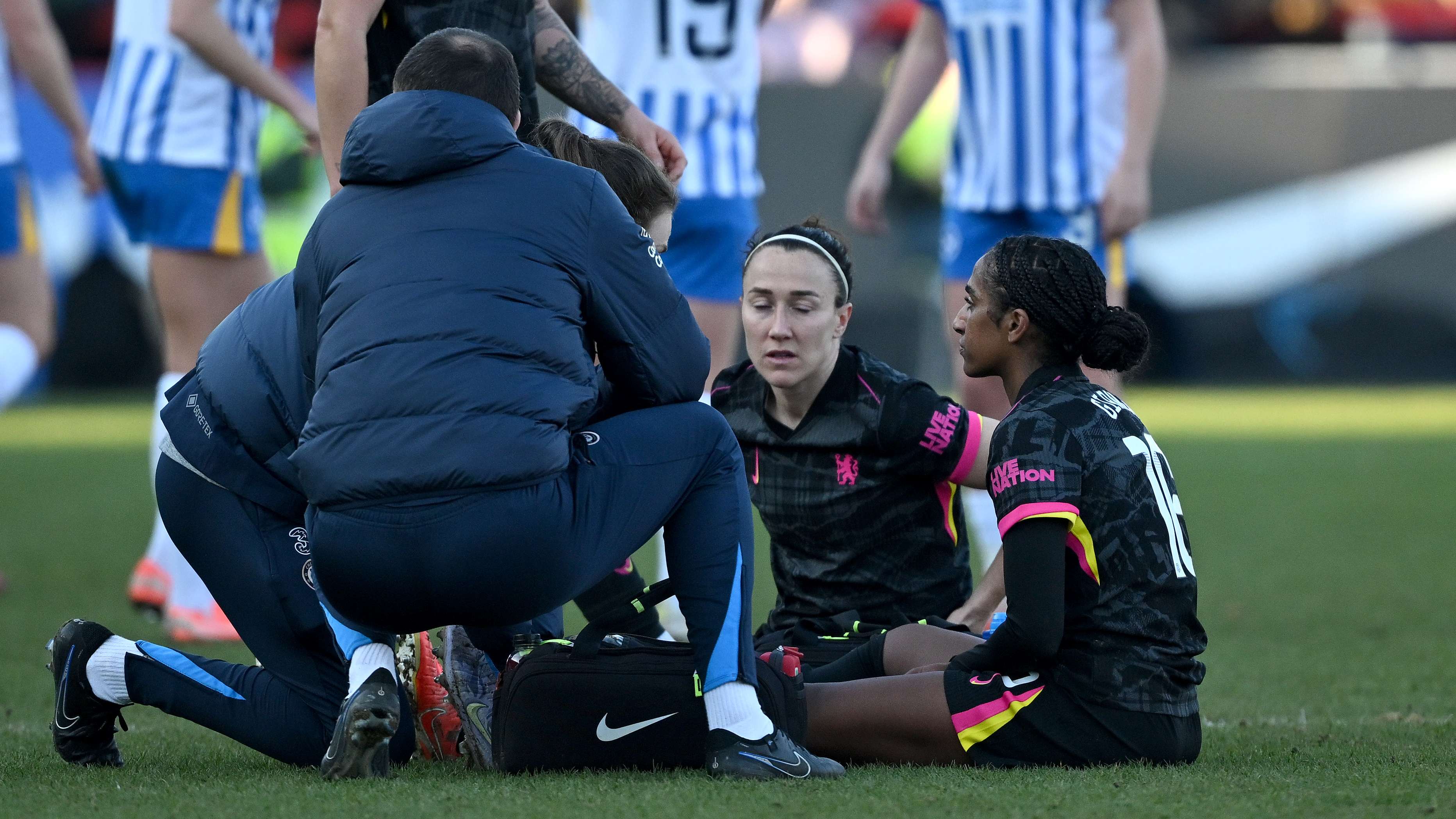 帕尔马通过 帕尔马通过